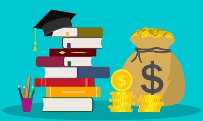Điều chỉnh giữ nguyên mức thu học phí năm học 2022-2023 đối với trình độ Đại học
